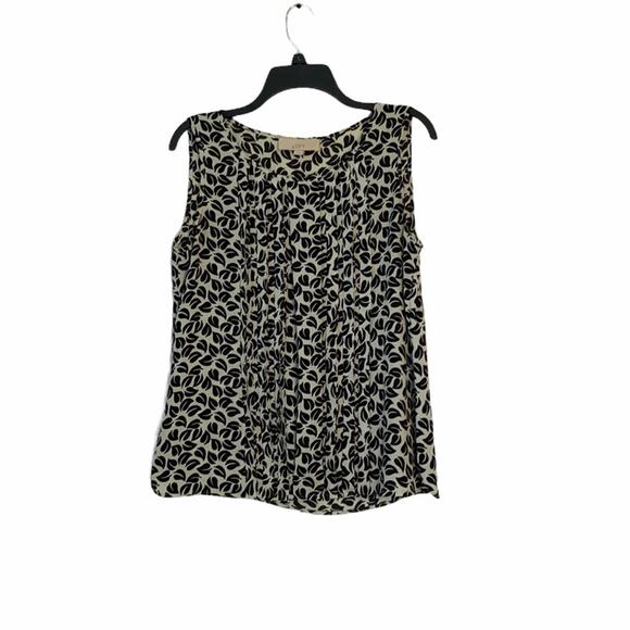 LOFT LightGray/Black Leaf Pleated Polyester Blouse - Picture 1 of 12